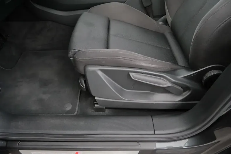 Audi Q5 din 2021 cu 39.300 km - oferta AUD166280 - foto 20