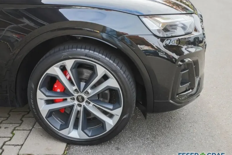 Audi SQ5 din 2022 cu 115.900 km - oferta AUD166281 - foto 3