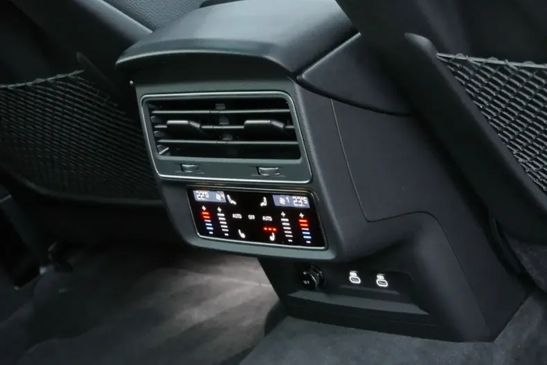 Audi Q8 din 2025 cu 27.117 km - oferta AUD166282 - foto 17