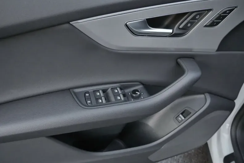 Audi Q8 din 2025 cu 27.117 km - oferta AUD166282 - foto 20