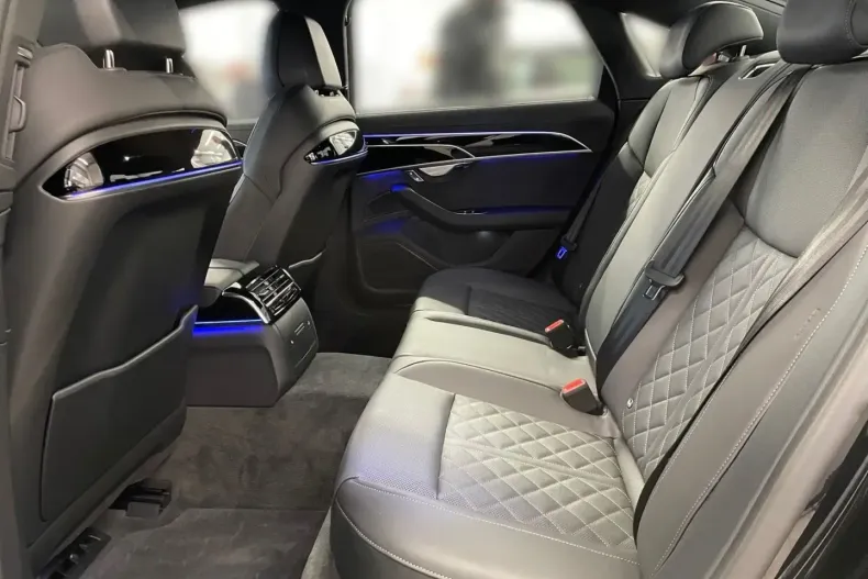 Audi A8 din 2025 cu 2.679 km - oferta AUD166284 - foto 12