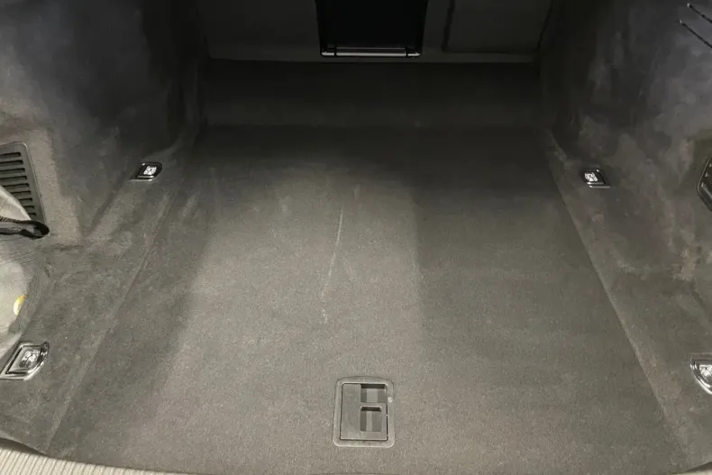 Audi A8 din 2025 cu 2.679 km - oferta AUD166284 - foto 14