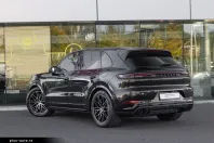 Porsche Cayenne din 2025 cu 4.900 km - oferta POR166286 - foto 4