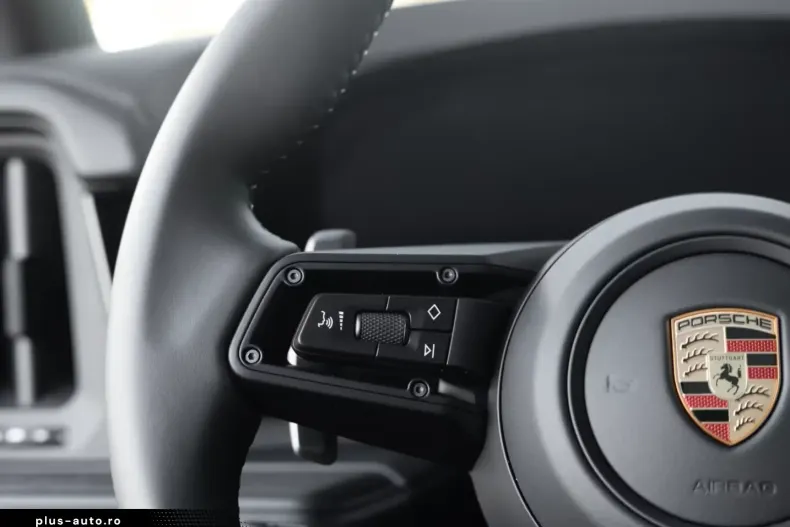 Porsche Cayenne din 2025 cu 4.900 km - oferta POR166286 - foto 30