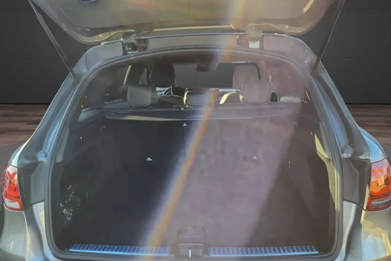 Mercedes-Benz GLC 200 din 2020 cu 133.400 km - oferta MER166289 - foto 13