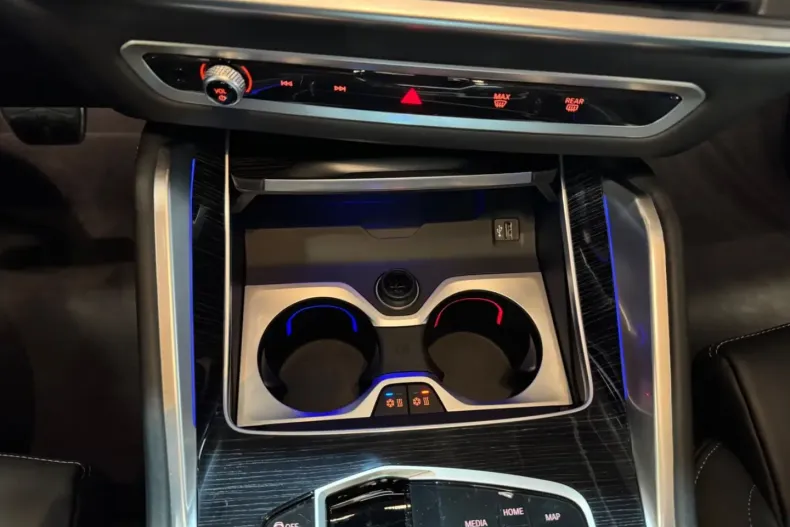 BMW X6 M60 din 2024 cu 43.245 km - oferta BMW166290 - foto 26