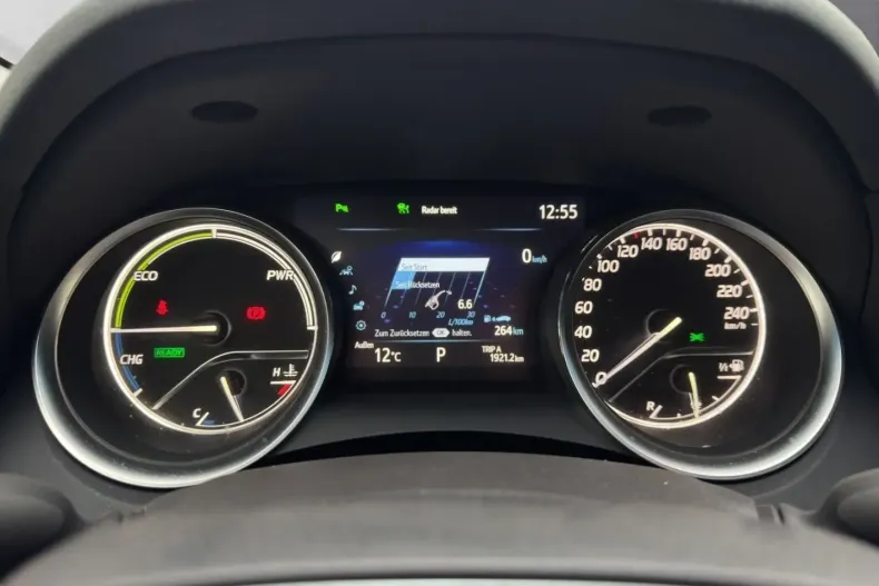 Toyota Camry din 2021 cu 44.387 km - oferta TOY166293 - foto 11