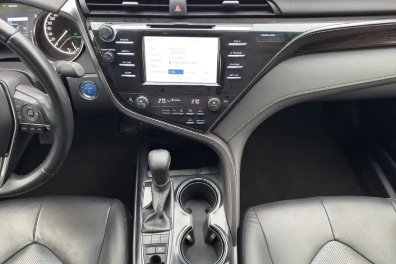 Toyota Camry din 2021 cu 44.387 km - oferta TOY166293 - foto 13