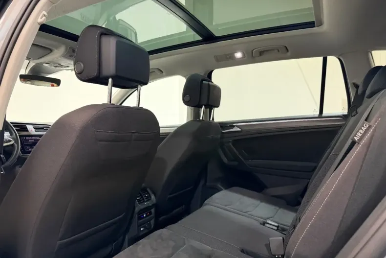 Volkswagen Tiguan Allspace din 2022 cu 79.950 km - oferta VOL166295 - foto 27