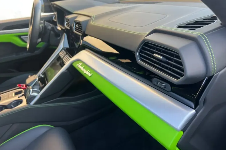 Lamborghini Urus din 2024 cu 15.000 km - oferta LAM166296 - foto 23