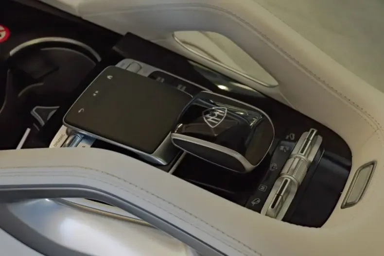 Mercedes-Benz GLS 600 din 2024 cu 9.128 km - oferta MER166306 - foto 14