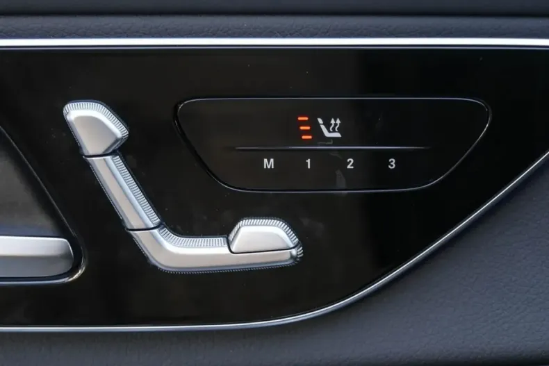 Mercedes-Benz GLC 300 din 2024 cu 23.351 km - oferta MER166308 - foto 13