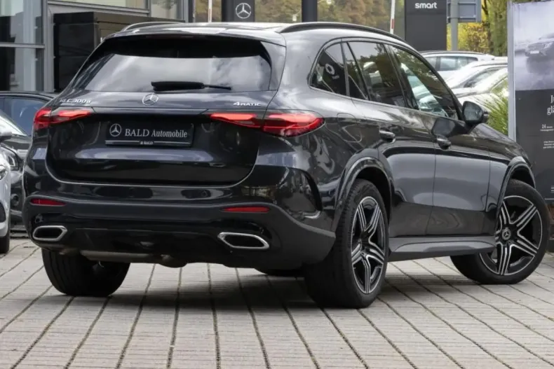 Mercedes-Benz GLC 300 din 2025 cu 16.019 km - oferta MER166309 - foto 2