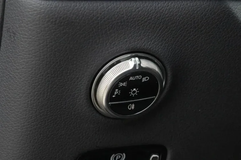 Mercedes-Benz GLC 300 din 2025 cu 16.019 km - oferta MER166309 - foto 15