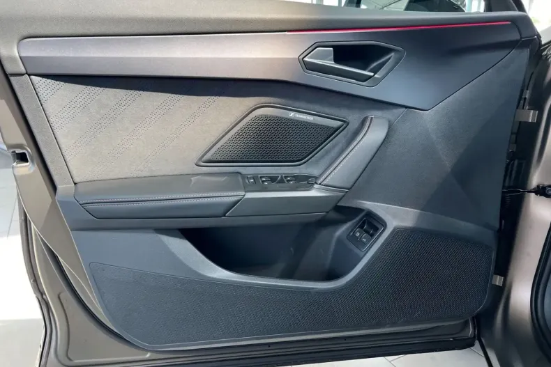 Cupra Formentor din 2024 cu 13.000 km - oferta CUP166311 - foto 11