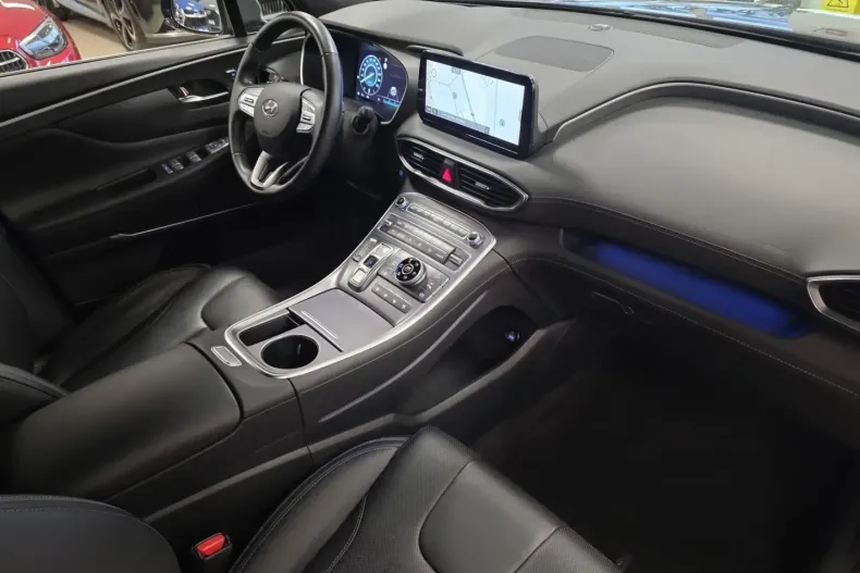 Hyundai SANTA FE din 2022 cu 48.038 km - oferta HYU166319 - foto 17