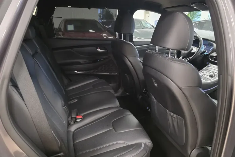 Hyundai SANTA FE din 2022 cu 48.038 km - oferta HYU166319 - foto 20