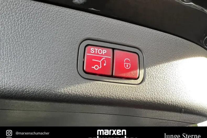 Mercedes-Benz GLC 300 din 2022 cu 8.620 km - oferta MER166320 - foto 14