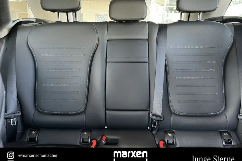 Mercedes-Benz GLC 300 din 2022 cu 8.620 km - oferta MER166320 - foto 20