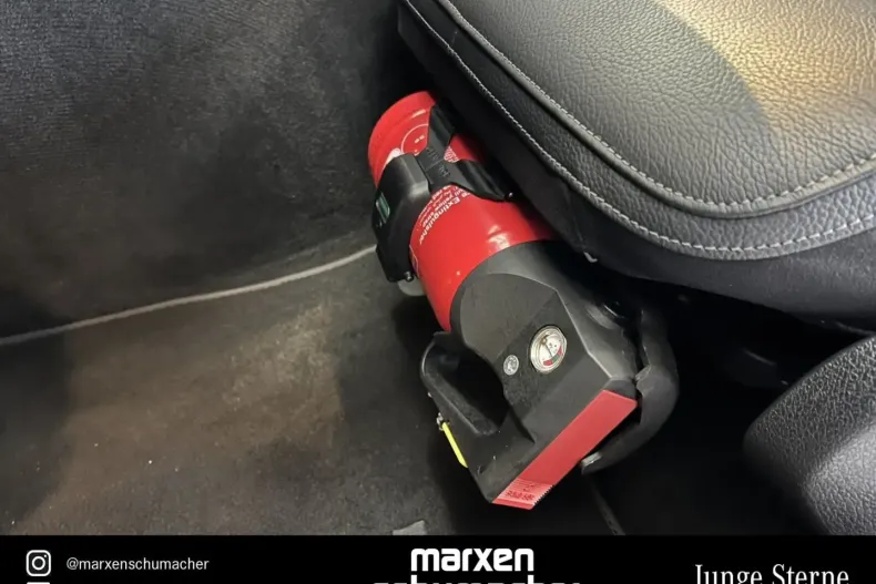 Mercedes-Benz GLC 300 din 2022 cu 8.620 km - oferta MER166320 - foto 32