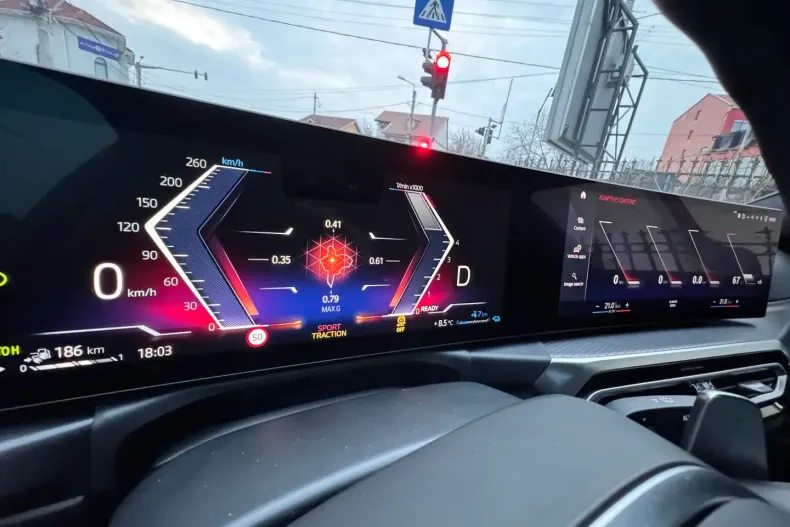 BMW 330 din 2024 cu 11.154 km - oferta BMW166328 - foto 3