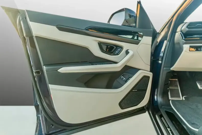 Lamborghini Urus din 2025 cu 6.599 km - oferta LAM166332 - foto 16