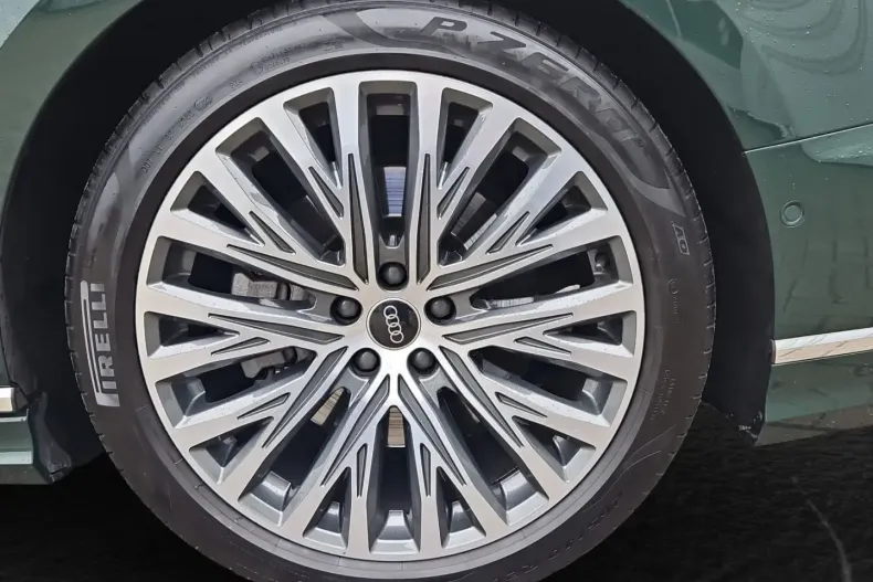 Audi A8 din 2023 cu 77.125 km - oferta AUD166333 - foto 5