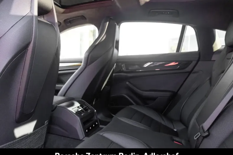Porsche Panamera din 2024 cu 23.090 km - oferta POR166336 - foto 17