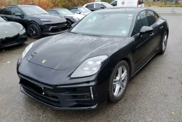 Porsche Panamera din 2025 - oferta POR166337