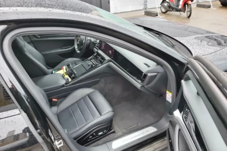 Porsche Panamera din 2025 cu 25.000 km - oferta POR166337 - foto 5