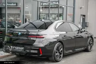 BMW i7 din 2024 cu 4.251 km - oferta BMW166341 - foto 4