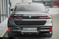 BMW i7 din 2024 cu 4.251 km - oferta BMW166341 - foto 38