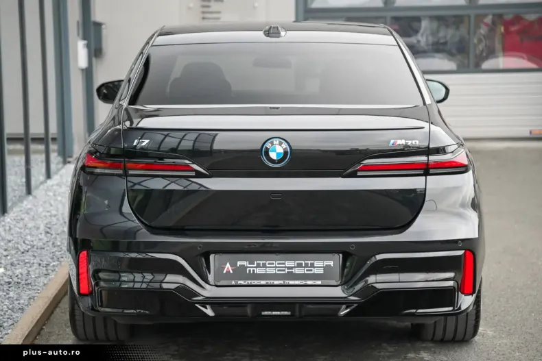 BMW i7 din 2024 cu 4.251 km - oferta BMW166341 - foto 38