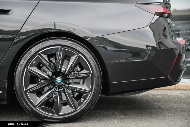 BMW i7 din 2024 cu 4.251 km - oferta BMW166341 - foto 46