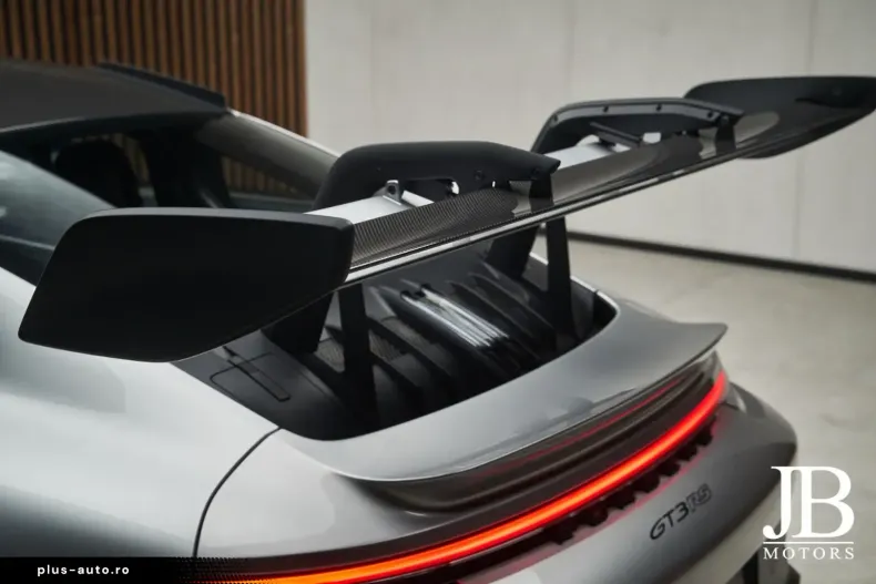 Porsche 992 din 2023 cu 5.500 km - oferta POR166344 - foto 23