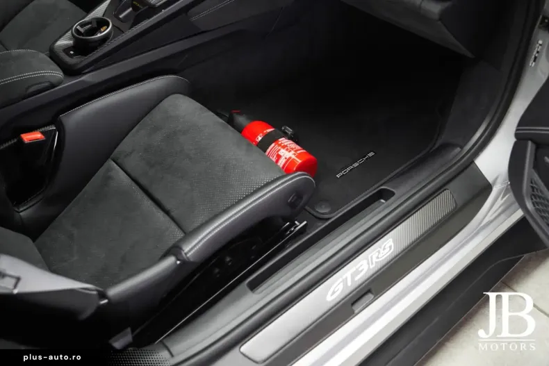 Porsche 992 din 2023 cu 5.500 km - oferta POR166344 - foto 31