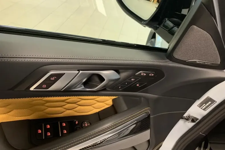 BMW X6 M din 2024 cu 12.335 km - oferta BMW166348 - foto 14