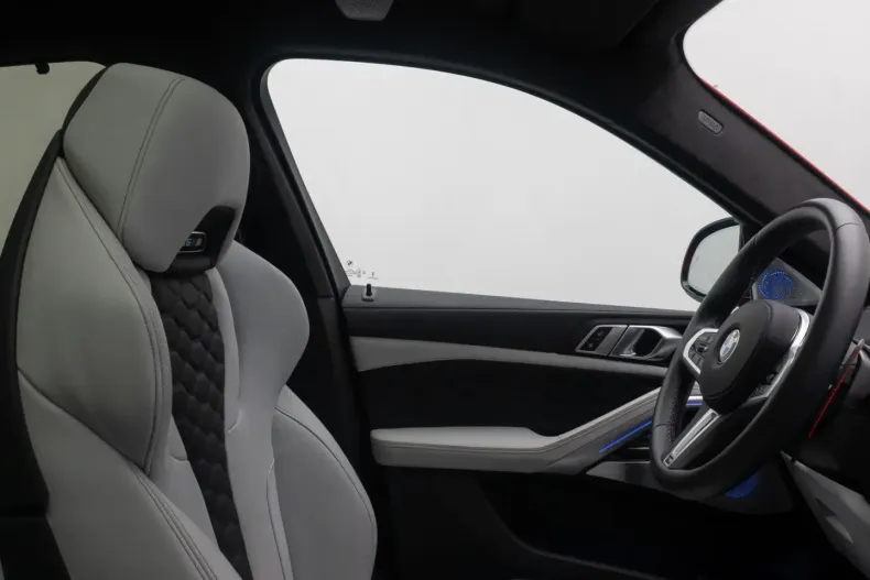 BMW X6 M din 2025 cu 7.989 km - oferta BMW166349 - foto 37