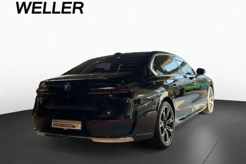 BMW 740 din 2024 cu 19.581 km - oferta BMW166358 - foto 3