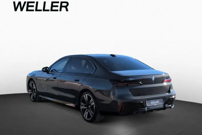 BMW 750 din 2024 cu 51.337 km - oferta BMW166363 - foto 4