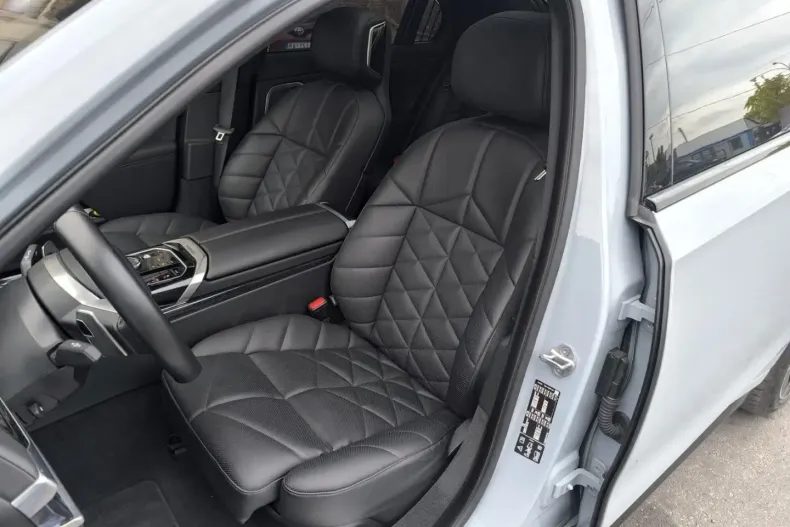 BMW 740 din 2024 cu 45.332 km - oferta BMW166364 - foto 9