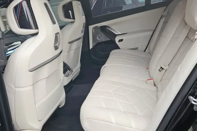 BMW 740 din 2024 cu 42.000 km - oferta BMW166365 - foto 9