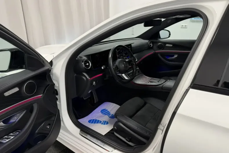 Mercedes-Benz E 300 din 2020 cu 59.400 km - oferta MER166373 - foto 9