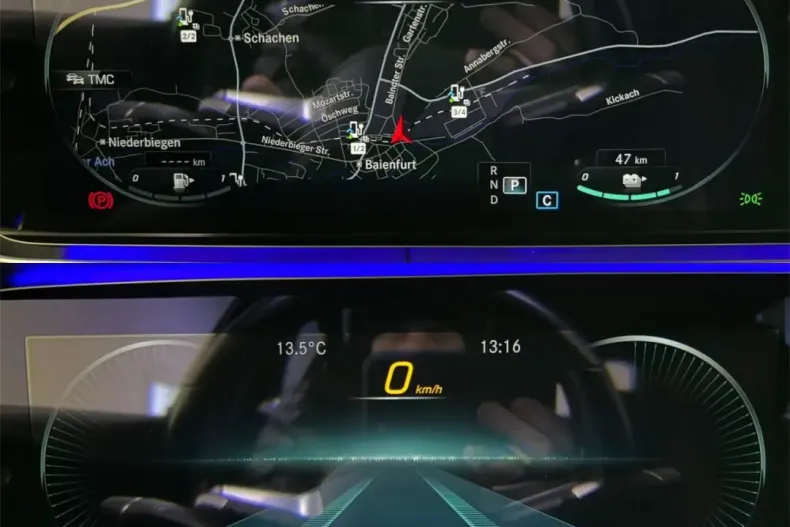 Mercedes-Benz E 300 din 2020 cu 59.400 km - oferta MER166373 - foto 32