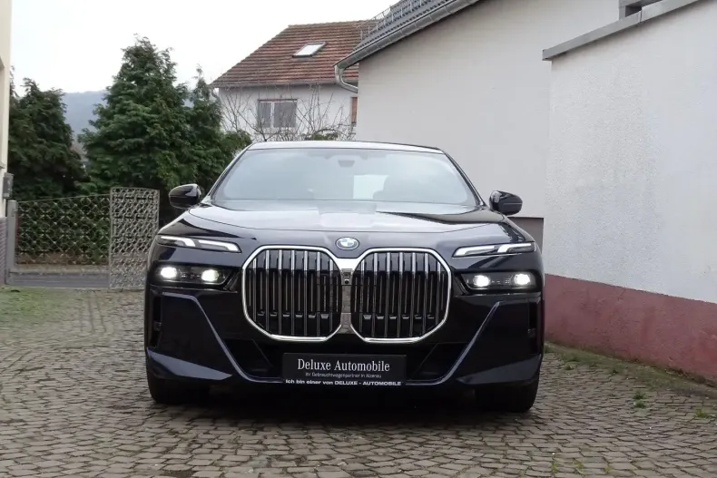 BMW 740 din 2024 cu 28.000 km - oferta BMW166378 - foto 2