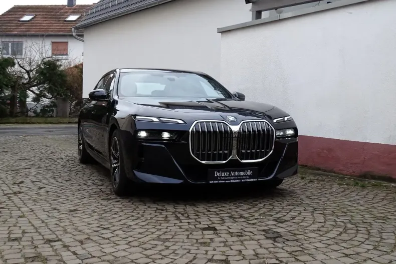 BMW 740 din 2024 cu 28.000 km - oferta BMW166378 - foto 3