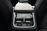 Volvo XC90 din 2024 cu 48.870 km - oferta VOL166386 - foto 16