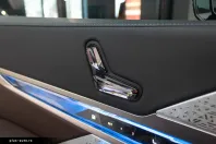 BMW 750 din 2023 cu 68.150 km - oferta BMW166389 - foto 15