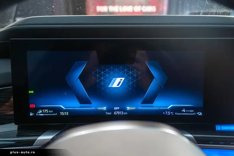 BMW 750 din 2023 cu 68.150 km - oferta BMW166389 - foto 22