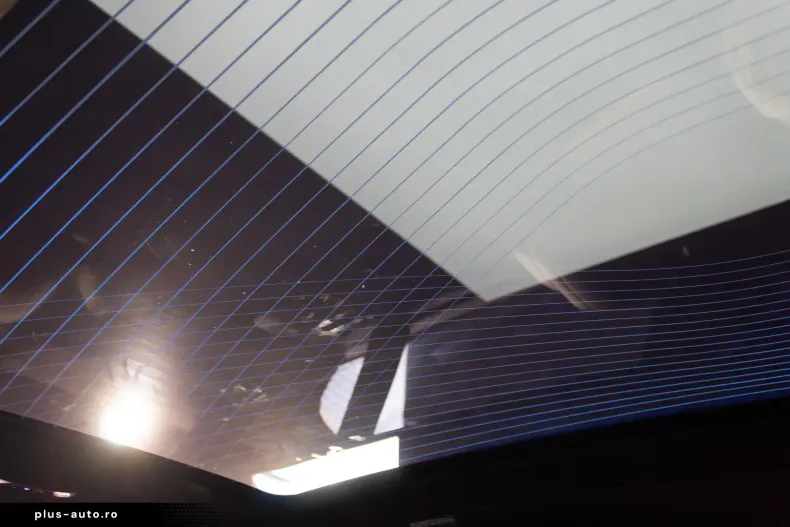 BMW 750 din 2023 cu 68.150 km - oferta BMW166389 - foto 28